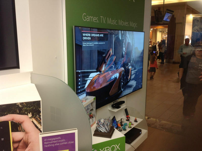 Illustration for article titled Xbox One Hands-On Impressions